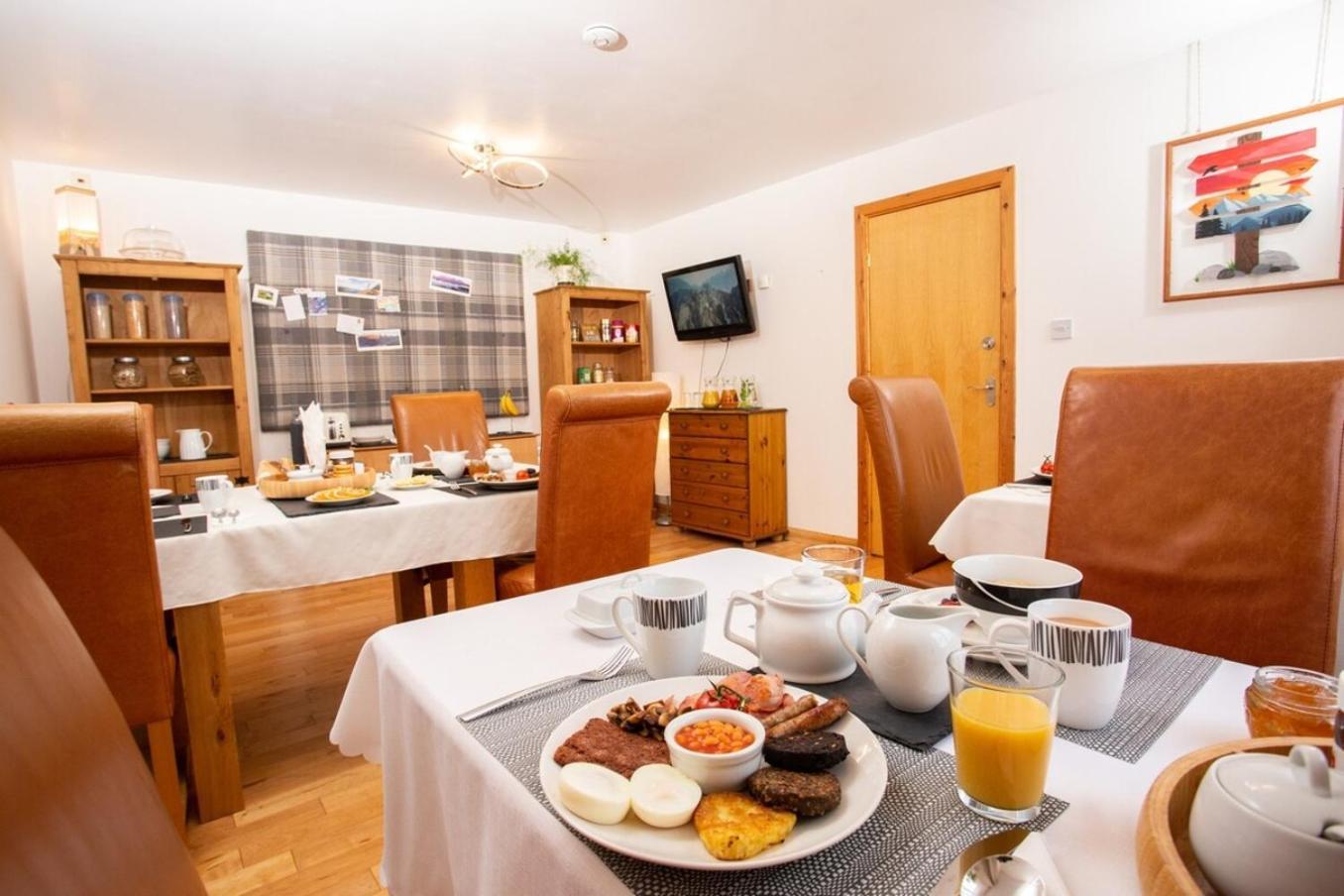 Beechwood Lodge Guesthouse Олнесс Екстер'єр фото